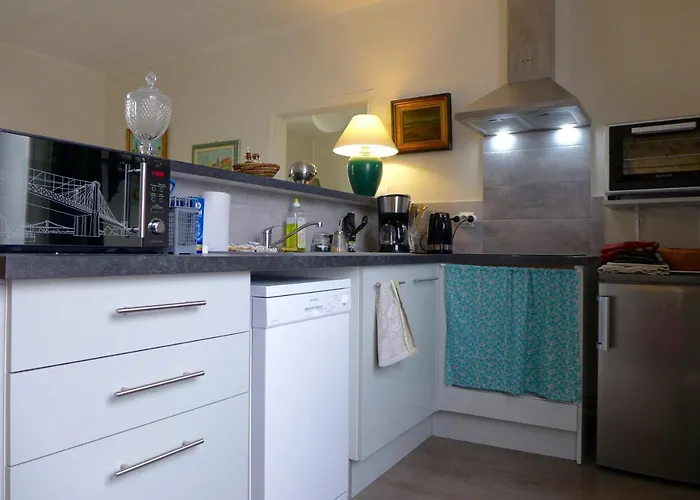 Un Bijou Au Coeur De * בלם