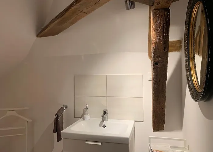 Un Bijou Au Coeur De * בלם