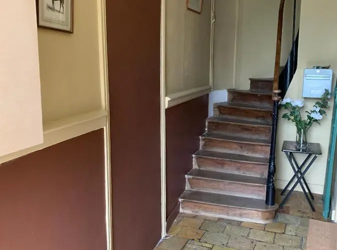 Un Bijou Au Coeur De דירה בלם